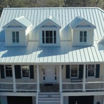 Standing seam roofing